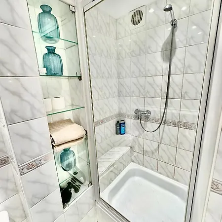Apartament Super White 2x Metro ścisłe Centrum Wifi 300 Mbs New Warszawa