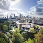 Apartment Super White 2x Metro Scisle Centrum Wifi 300 Mbs New *